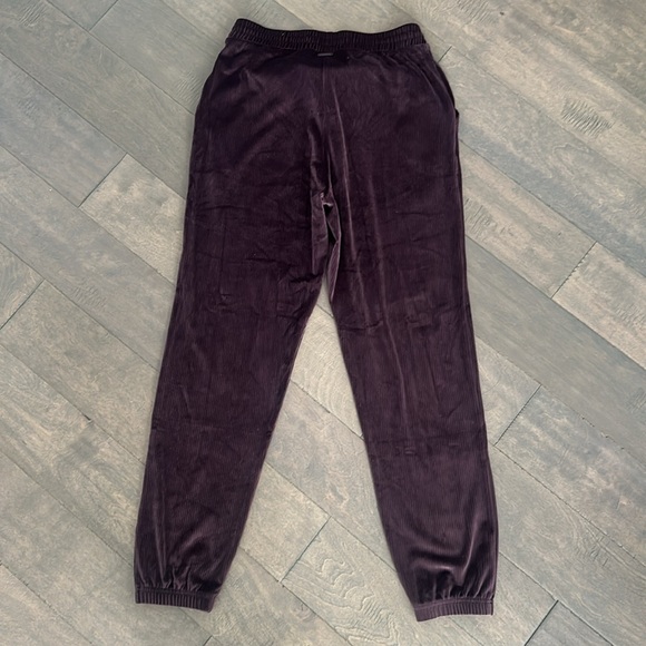 Victoria’s Secret Velour Lounge Ribbed Sweatpants XS Plum Purple - Picture 4 of 9